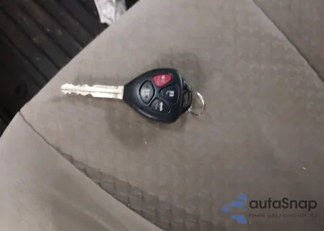 2009 Toyota Camry Le z USA, uszkodzony, nr VIN 4T1BE46K79U821737